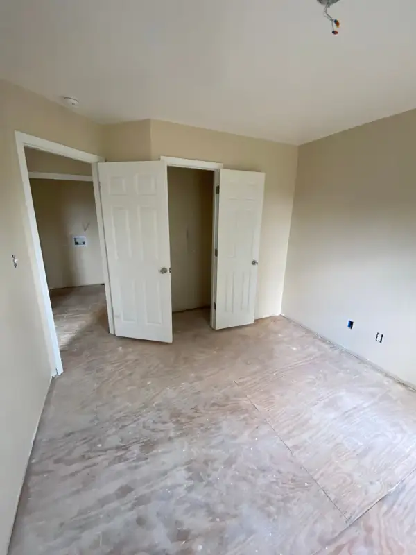 Room with white double closet doors and cream walls, Pleasant View, TN