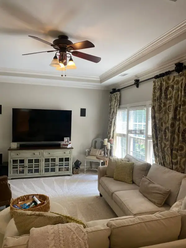 Bonus room with greige walls and tray ceiling, Brentwood, TN