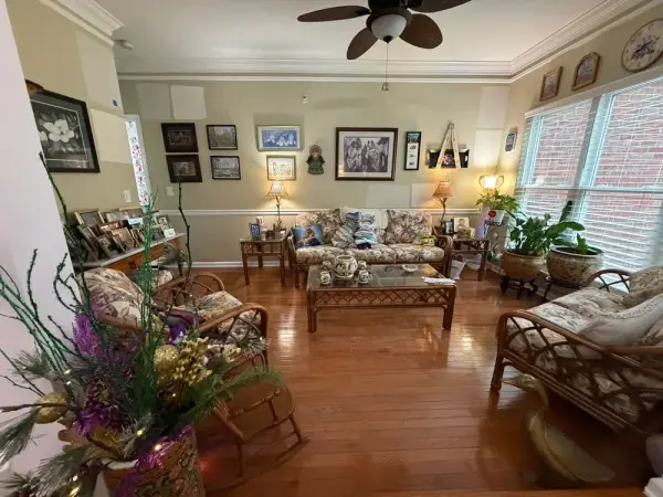 Sitting room with white crown, chair rail and windows, Brentwood, TN