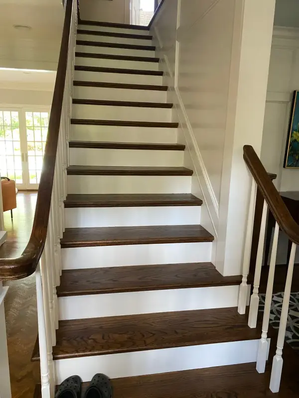 Straight staircase with white risers and stained treads, Belle Meade, TN