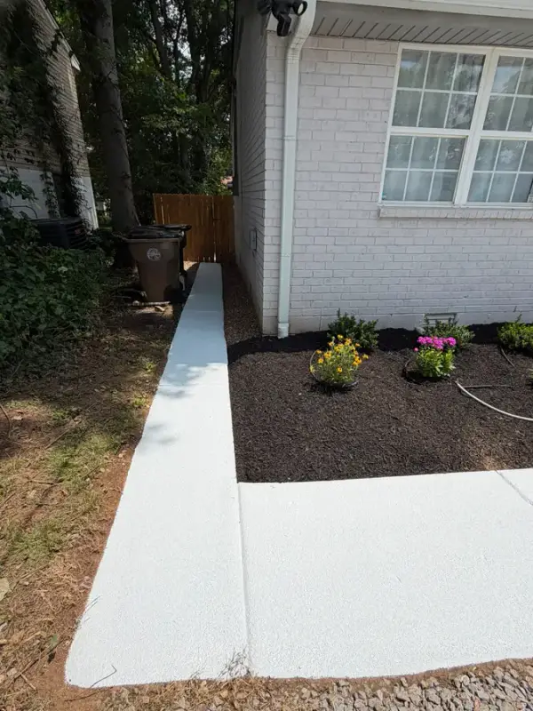 White-painted brick wall along a side walkway, Belle Meade, TN