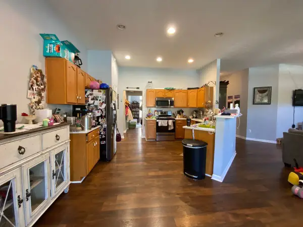 Kitchen and family room with light gray walls, Bellevue, TN